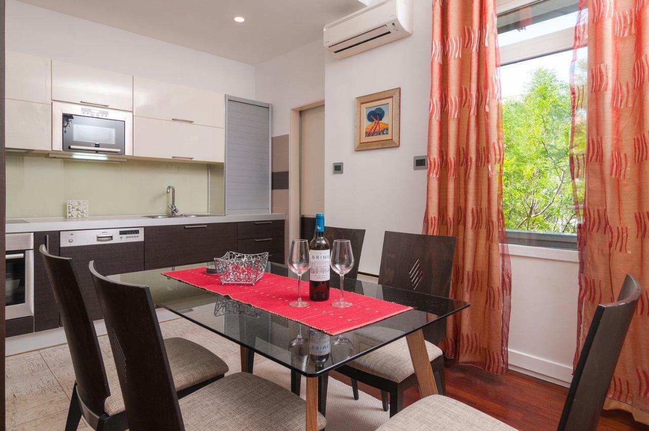 Luxury Rooms 7Heaven Suite Apartment Split Exterior foto